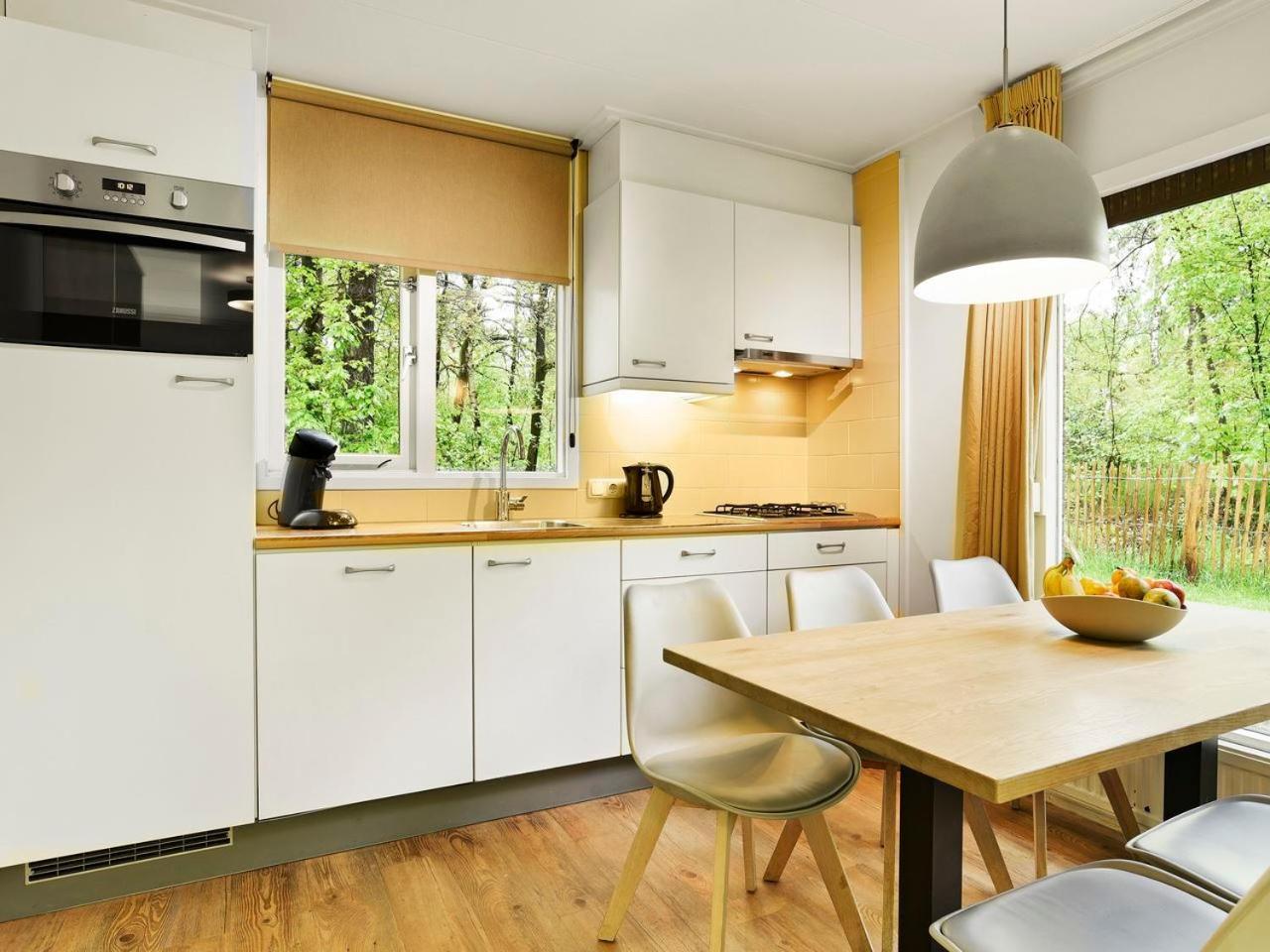 Comfort 6-Person Dog Bungalow In The Holiday Park Landal Heideheuvel Beekbergen Εξωτερικό φωτογραφία
